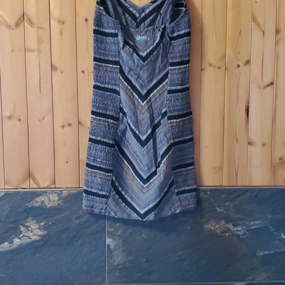 Summer dress - Picture 4 of 4